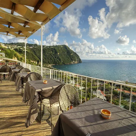 In Bb - Forio With A Breathtaking View, For 2 Persons Maison d'hôtes
